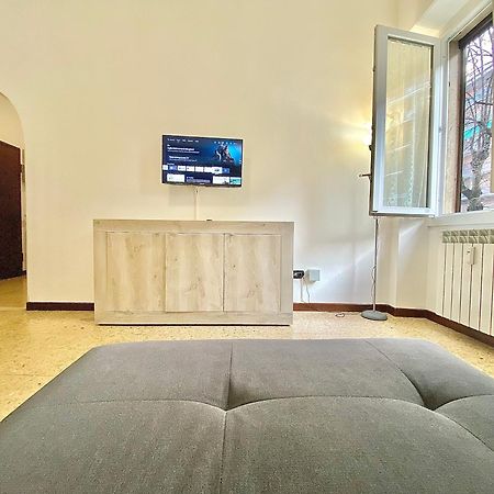 밀라노 Navigli Style, Tra Metropolitana Famagosta, Comfort E Modernita 아파트 외부 사진